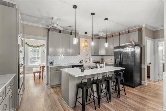 1007 Hidden Hills DR, Dripping Springs, TX 78620