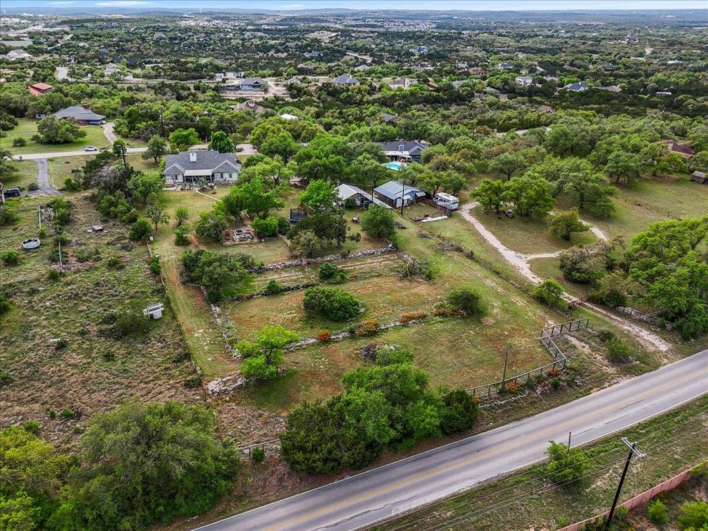 1007 Hidden Hills DR, Dripping Springs, TX 78620