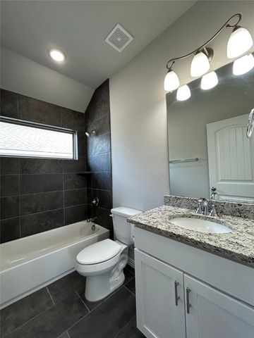 237 Allegheny Drive, Burleson, TX 76028