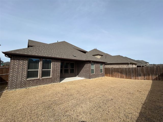 237 Allegheny Drive, Burleson, TX 76028