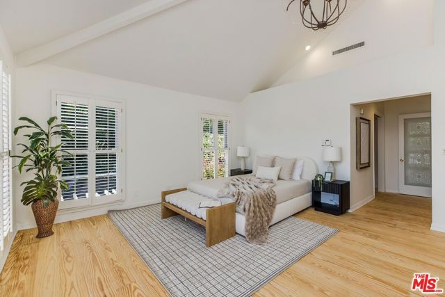 16214 Morrison Street, Encino (los Angeles), CA 91436