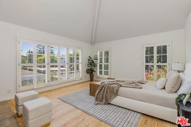 16214 Morrison Street, Encino (los Angeles), CA 91436