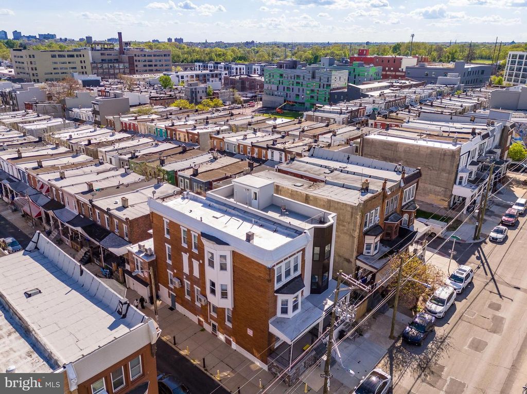 2914 W OXFORD ST, Philadelphia, PA 19121