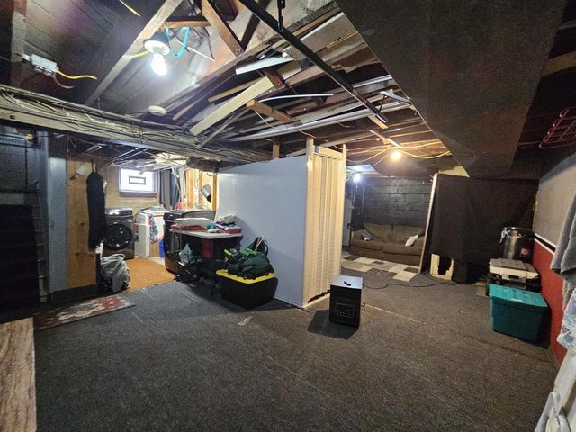 3049 S Hanson AVENUE, Milwaukee, WI 53207