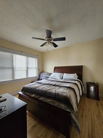 3049 S Hanson AVENUE, Milwaukee, WI 53207