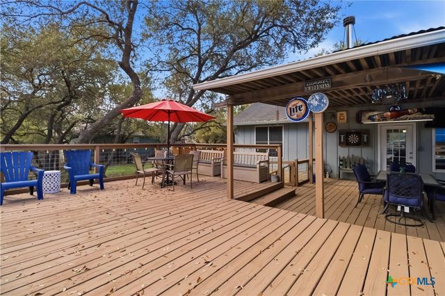 1354 Dawnridge Drive, Canyon Lake, TX 78133