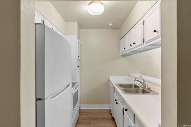 8702 Village Dr Apt 302, San Antonio, TX 78217