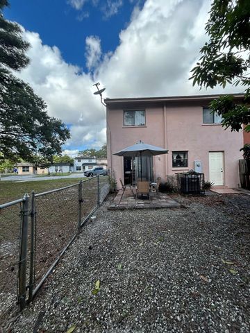 21016 NW 39th Avenue, Miami Gardens, FL 33055