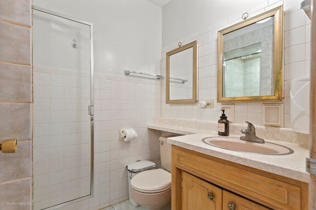 1121 N Northwest Highway, Park Ridge, IL 60068