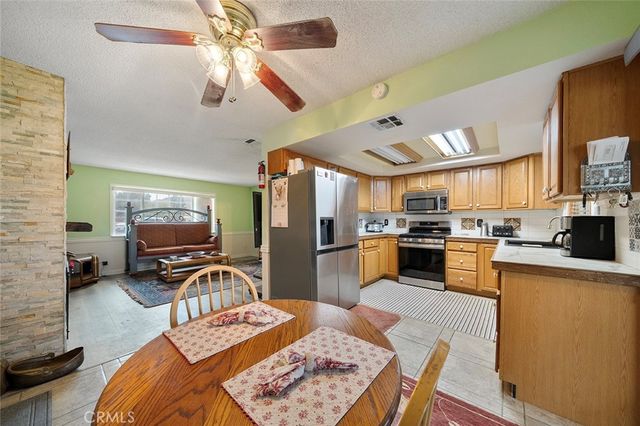 15967 Wichita Road, Apple Valley, CA 92307