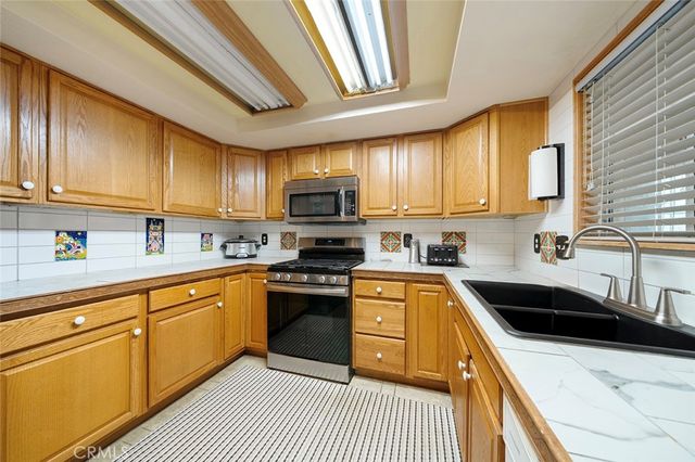 15967 Wichita Road, Apple Valley, CA 92307