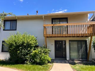 951 Wilshire Court 14-4, Vernon Hills, IL 60061