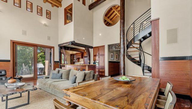 46900 Gypsy Flat Rd, Gualala, CA 95445