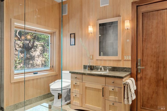 46900 Gypsy Flat Rd, Gualala, CA 95445