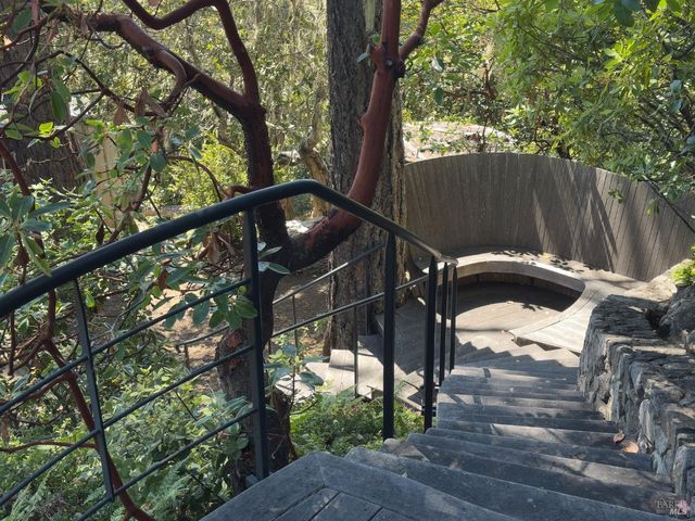 46900 Gypsy Flat Rd, Gualala, CA 95445