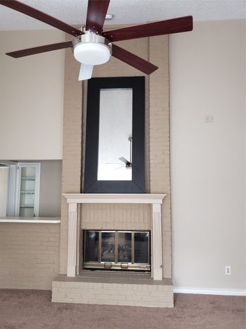 1307 Boardwalk Street, Arlington, TX 76011