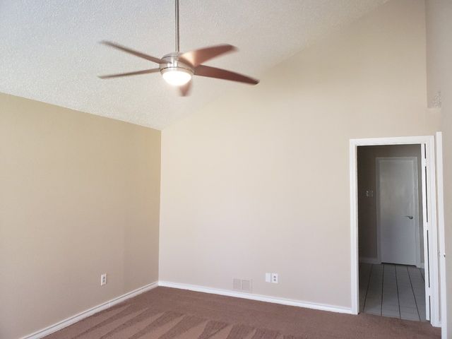 1307 Boardwalk Street, Arlington, TX 76011