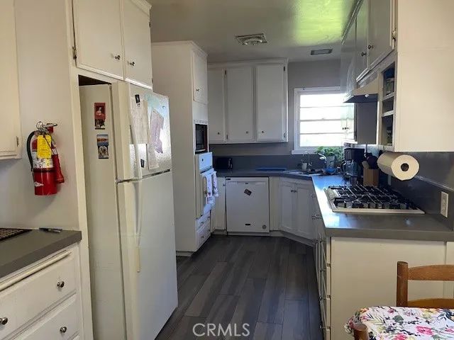 13430 Oxnard, Valley Glen, CA 91401