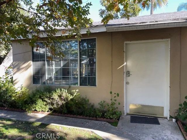 13430 Oxnard, Valley Glen, CA 91401