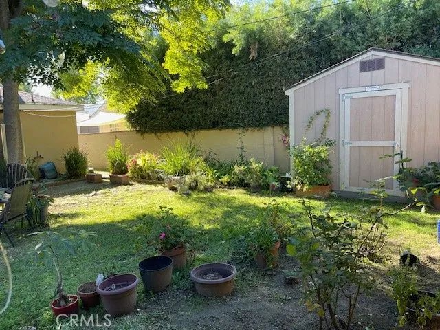 13430 Oxnard, Valley Glen, CA 91401