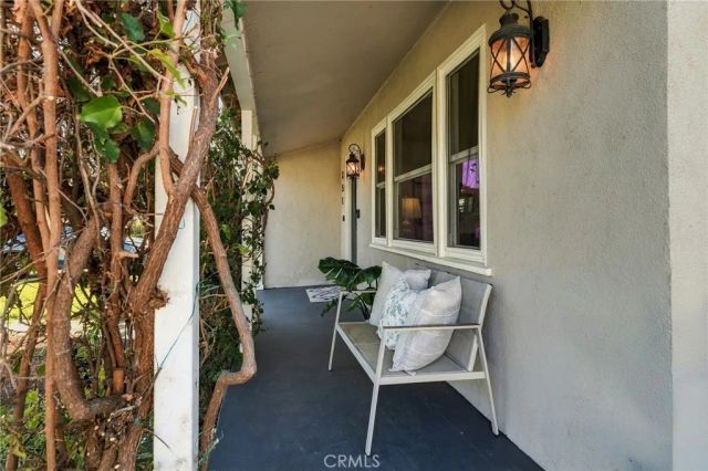 351 W Elm Avenue, Burbank, CA 91506
