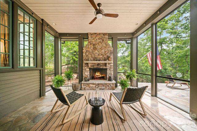 85 Chauncey Circle, Asheville, NC 28803