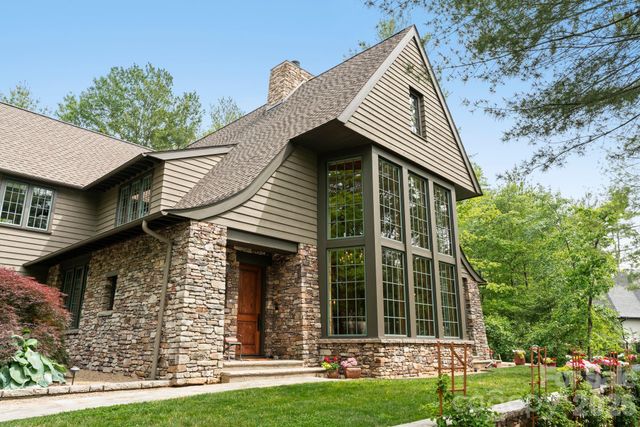 85 Chauncey Circle, Asheville, NC 28803