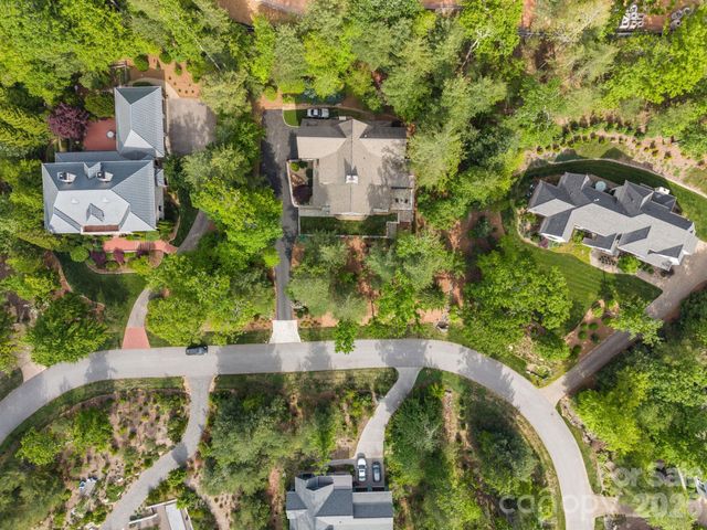 85 Chauncey Circle, Asheville, NC 28803