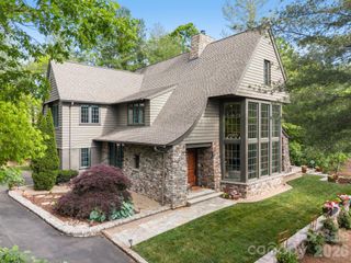 85 Chauncey Circle, Asheville, NC 28803