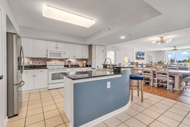 2151 Bridge View Ct Unit 2202, North Myrtle Beach, SC 29582