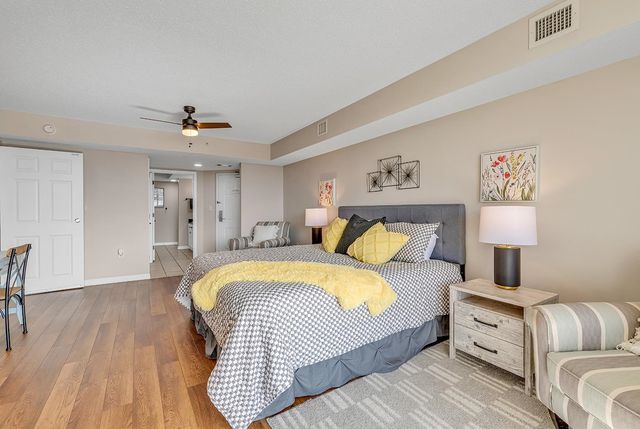 2151 Bridge View Ct Unit 2202, North Myrtle Beach, SC 29582