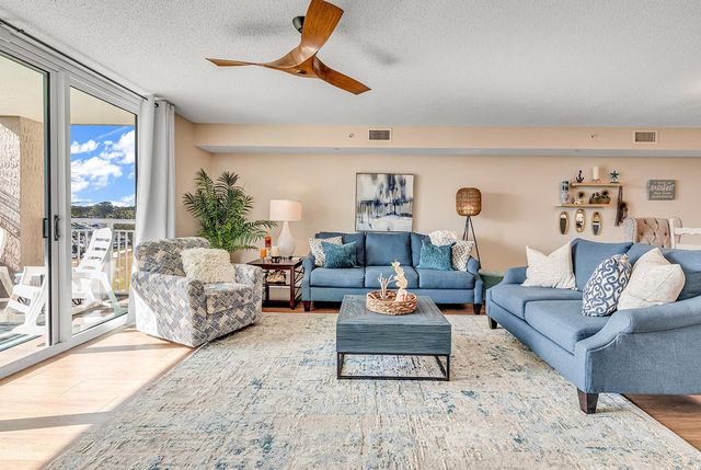 2151 Bridge View Ct Unit 2202, North Myrtle Beach, SC 29582