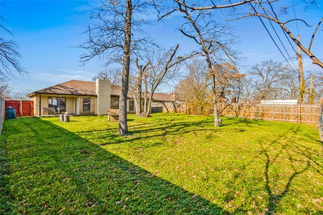 5717 Myers Road, Arlington, TX 76017