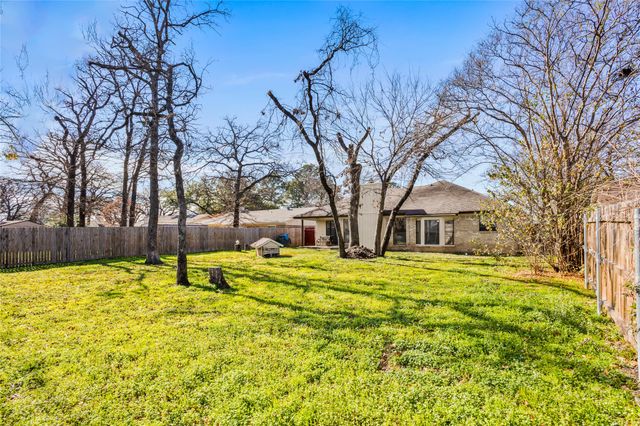 5717 Myers Road, Arlington, TX 76017