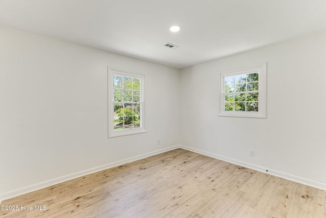 150 Willetts Drive, Southport, NC 28461