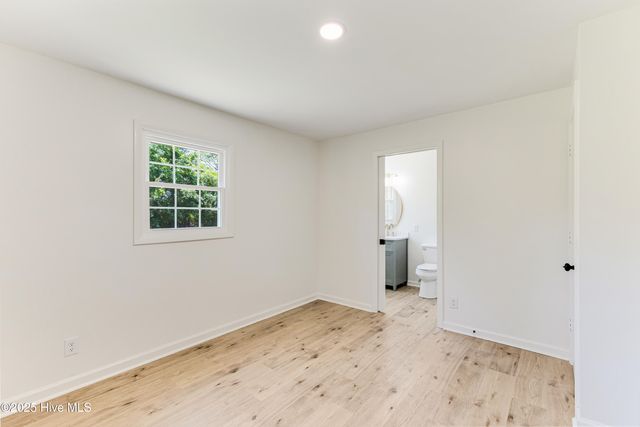 150 Willetts Drive, Southport, NC 28461