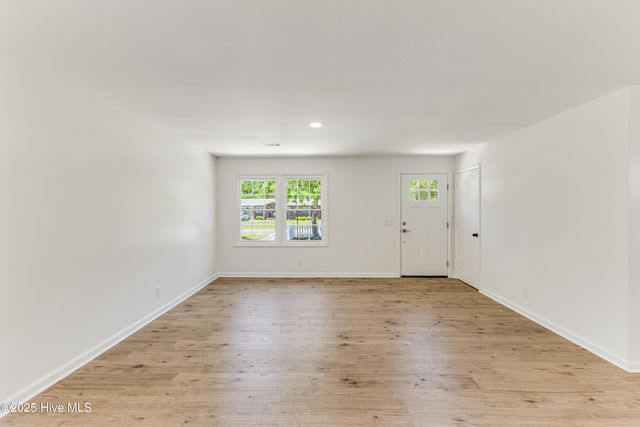 150 Willetts Drive, Southport, NC 28461