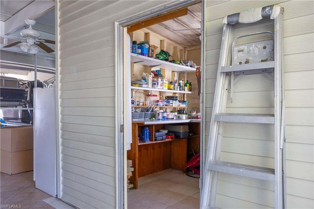 214 Riverwood RD, Naples, FL 34114