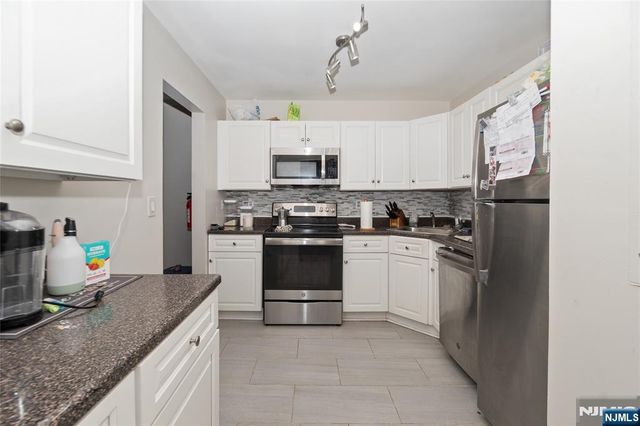 130 Sherwood Avenue 7, Paterson, NJ 07502