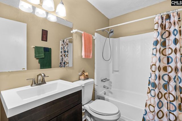 241 Auburnleaf Drive, Hopkins, SC 29061