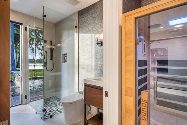 1821 PINETREE ROAD, Winter Park, FL 32789