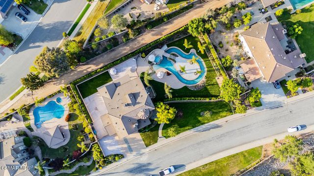 551 Running Creek Court, Simi Valley, CA 93065