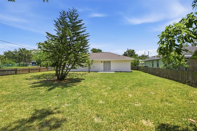 1812 34TH AVENUE E, Bradenton, FL 34208