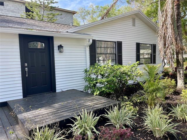 2118 S VENUS STREET, Tampa, FL 33629