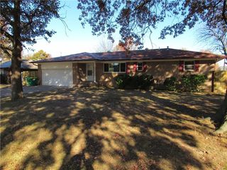 1910 Sisco Avenue, Springdale, AR 72762