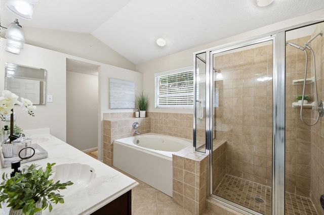 4423 Echo Falls Drive, Kingwood, TX 77345