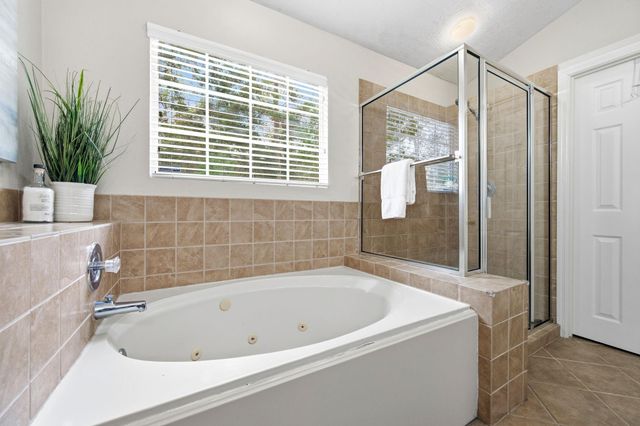 4423 Echo Falls Drive, Kingwood, TX 77345