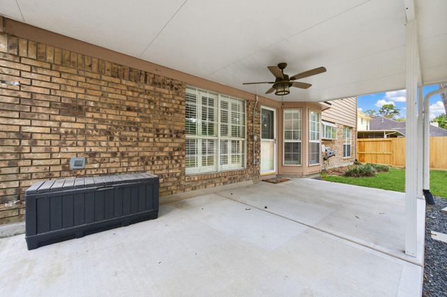 4423 Echo Falls Drive, Kingwood, TX 77345