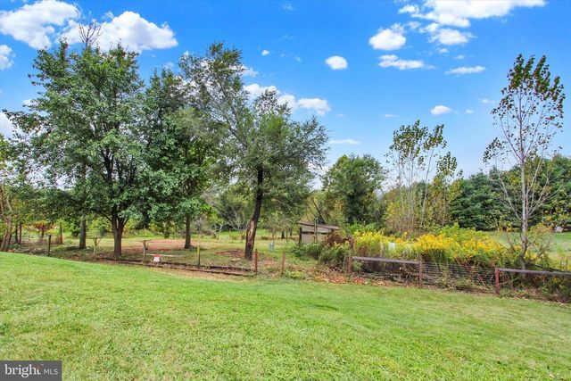 1135 ORRTANNA RD, Orrtanna, PA 17353