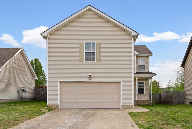 3418 Foxrun Ln, Clarksville, TN 37042